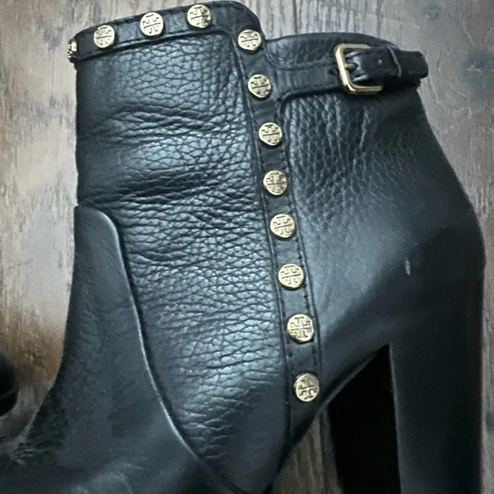 Tory Burch Black Leather Heeled Boots with Gold Accents Size 7 Mae Studded - Picture 2 of 11